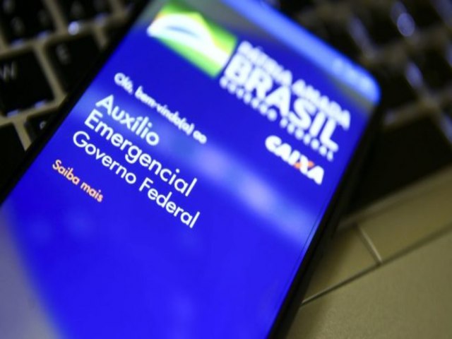 Governo avalia ampliar nmero de beneficirios do auxlio emergencial 2021.