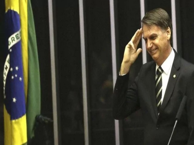 Pau na moleira. Bolsonaro avana... O contragolpe est pronto!