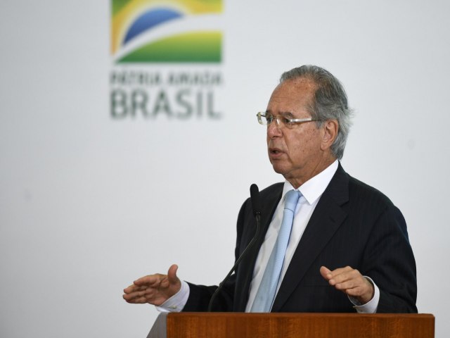 Paulo Guedes questiona qual o problema em tarifa de energia mais cara? Muitos!