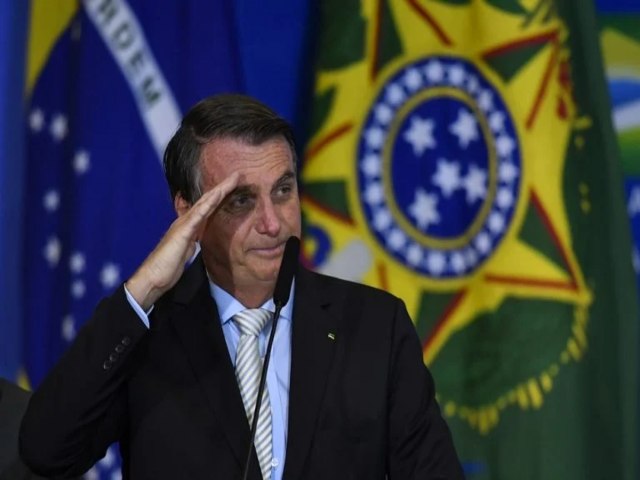 Tem que VETAR esta carnia mesmo. Bolsonaro promete vetar quarentena do Cdigo Eleitoral.