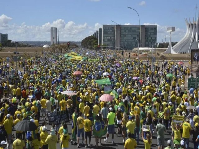 A jogada  esta. Leia. Como chegamos at aqui? Levanta e vamos, o Brasil tem jeito!