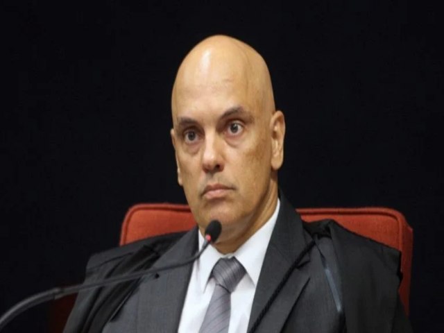 PT apaga publicao em que relaciona Alexandre de Moraes ao PCC.