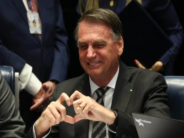 Bolsonaro anuncia lives dirias at as eleies.