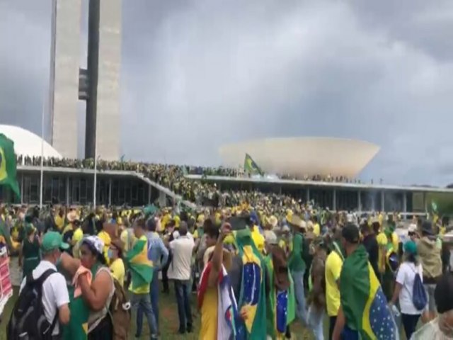 STM com MEDO do Moraes, nega habeas corpus coletivo a 1,2 mil manifestantes presos.