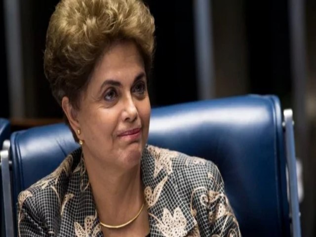 Caloteira? TCU afirma que Dilma no devolveu presentes para a presidncia e nem pagou por eles.