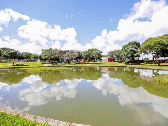 Balnerio Veredinha, em Brazlndia-DF  reformado pelo Adote Uma Praa.