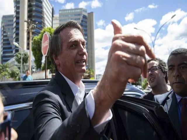 Bolsonaro  o primeiro ex-presidente a ser alvo da PF no por corrupo.