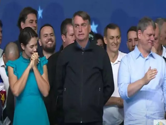 Pelo jeito...Chapa Tarcsio-Michelle vira opo a Bolsonaro nas eleies de 2026.