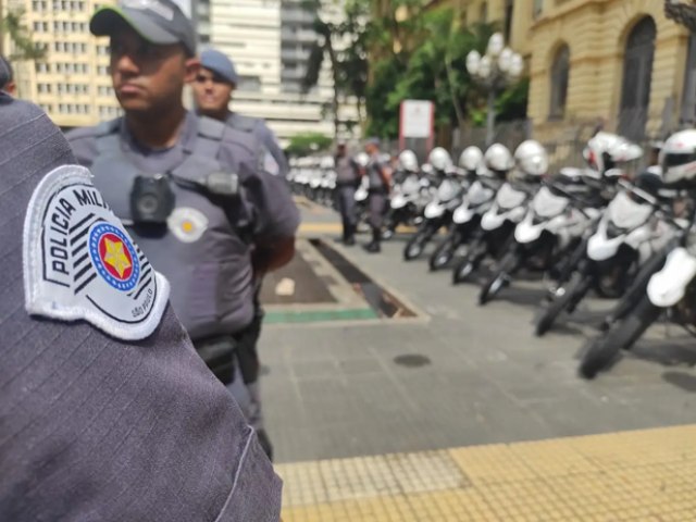 Justo! Governo de SP reajusta salrios de policiais em at 31%. J no DF, t virando novela. Querem 