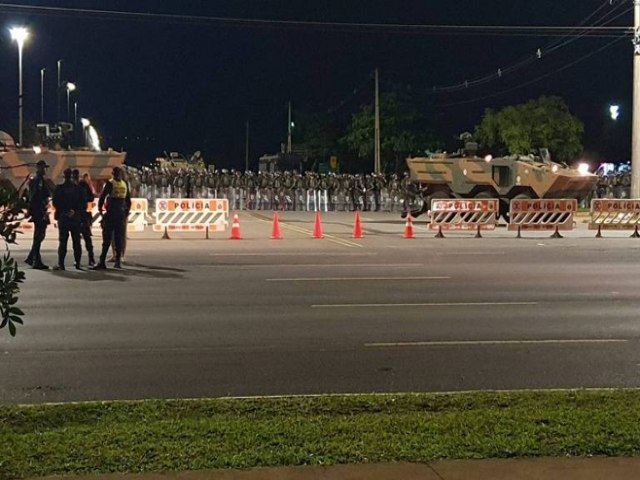 Exrcito omite dados e cita uma verso frgil sobre sua proteo ao acampamento no 8/1