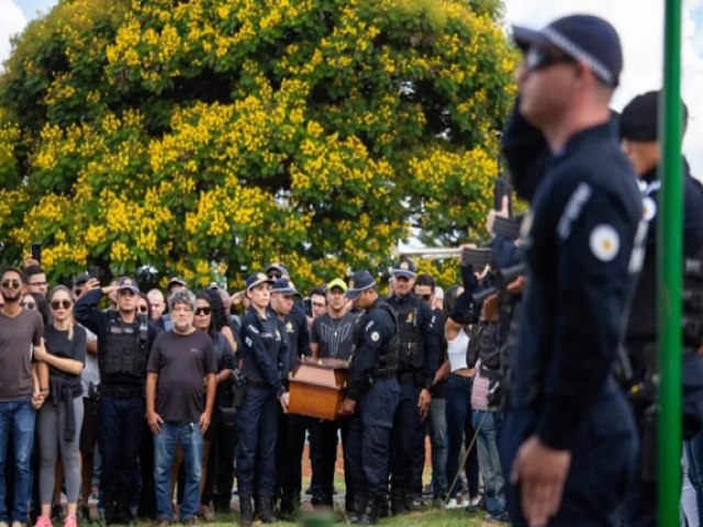 Sade mental na PMDF: 6 militares so afastados por dia na corporao. A PMDF precisa de ajuda