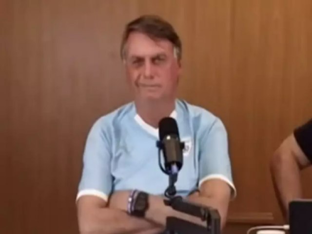 Bolsonaro faz live com 1,6 milho de visualizaes e atribui fracasso de Lula s mentiras