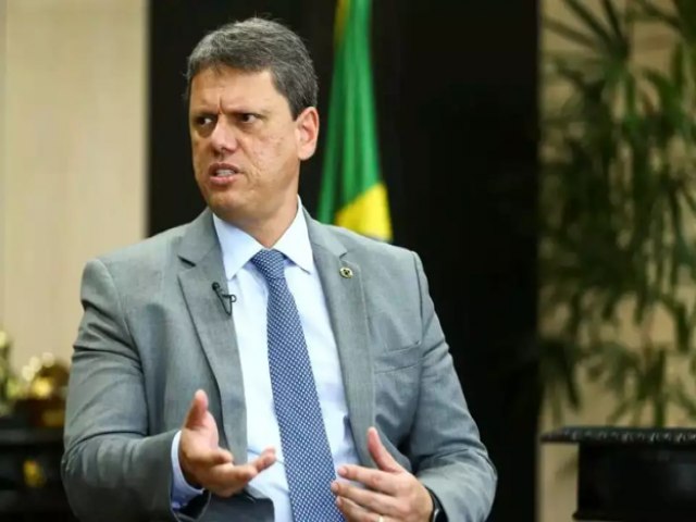 Tarcsio disse conhecer o PT, por isso quer distncia