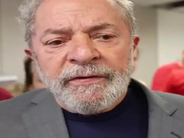 Lula cogitou fugir, antes de ser preso por corrupo. Veja vdeo