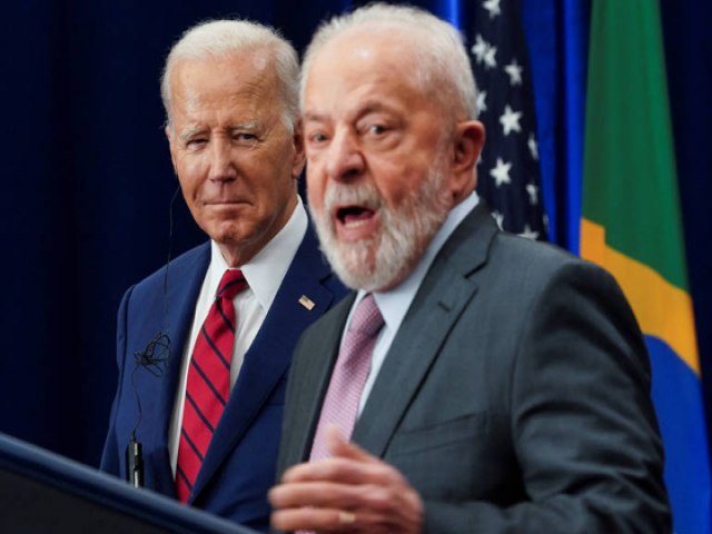 Na nsia pelo poder, Biden e 