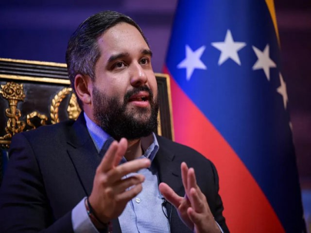 Piada do Ano! Filho de Maduro diz que, se perder, seu pai entregar o poder