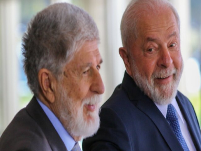 Dois perdidos! Contradies que o governo Lula armou na poltica externa 