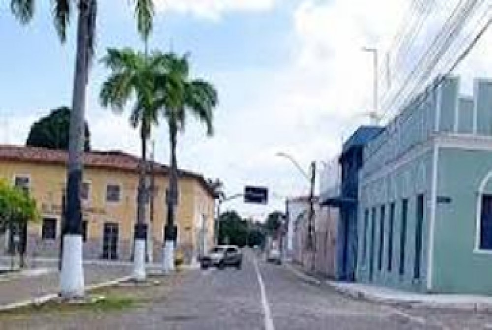 Quase fantasma! PACATUBA(CE) abandonada: quem governa, o Estado ou o crime?