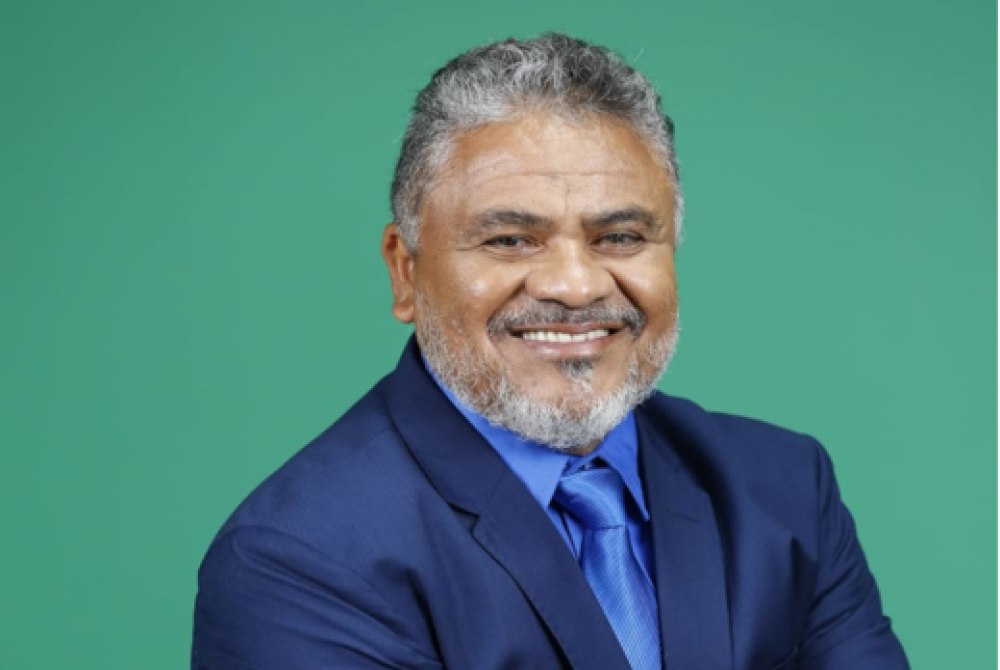 Pr�-candidato com trabalho merece ser votado!