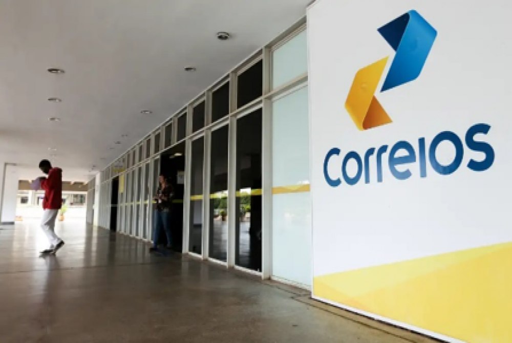 Correios aceleram venda de imóveis para reforçar caixa em meio à crise financeira Correios aceleram venda de imóveis para reforçar caixa em meio à crise financeira