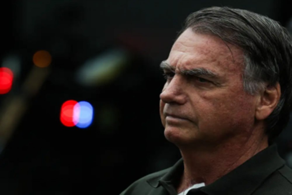 Ent�o...Defesa pede a Moraes manuten��o da pris�o domiciliar de Bolsonaro