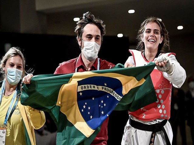 Brasil passa a ter dois lderes de ranking mundial no parataekwondo