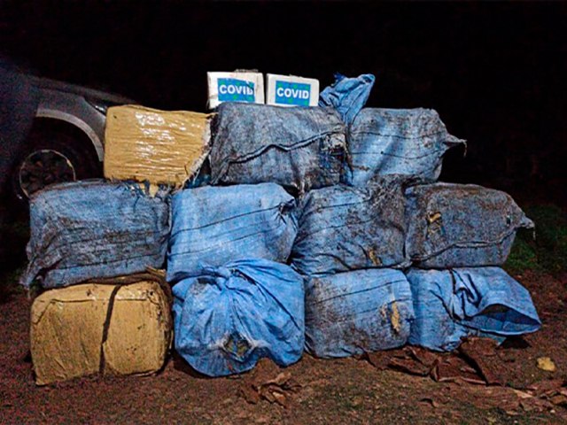 OPERAO CONJUNTA  Polcia Federal e GEFRON apreendeu 400 kg de cocana
