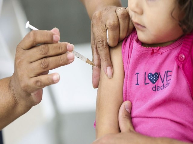 Vacinao contra sarampo est abaixo da meta, diz Ministrio da Sade