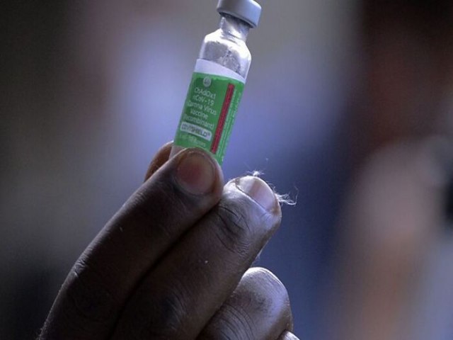 Governo distribuiu mais de 100 milhes de vacinas contra Covid-19