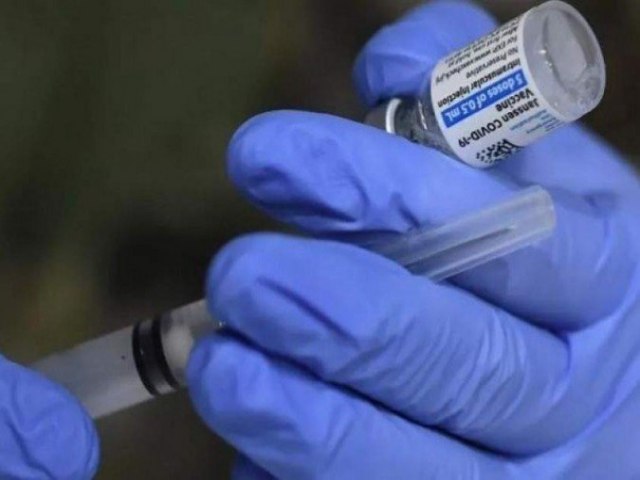 Incluso de vacinas contra covid em planos de sade depende da ANS, diz Queiroga