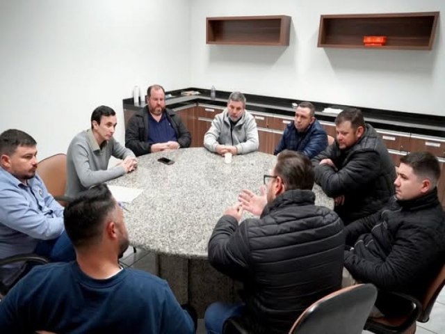FRIGOR�FICO DE BOVINOS E SU�NOS