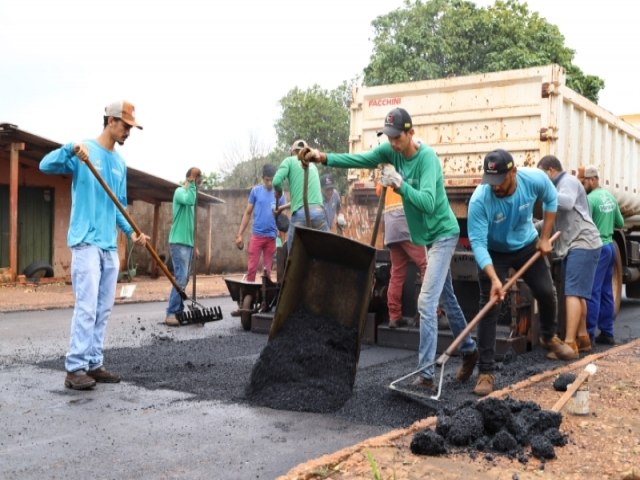 Prefeitura de Maracaju amplia trabalho de recapeamento das ruas da cidade