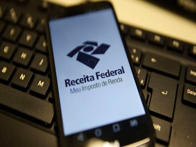 Consulta para lote do Imposto de Renda ser aberto hoje pela Receita Federal