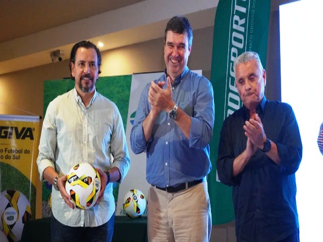 Governo do Estado reafirma compromisso com clubes e lana o Estadual de Futebol 2023