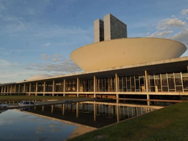 Congresso retoma trabalhos com foco em reforma tributria e novo arcabouo fiscal