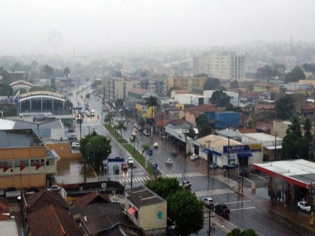 Quarta-feira tem previso de chuva forte em diversas regies do Estado