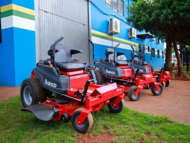 Prefeitura de Prefeitura de Maracaju adquire e entrega trs modernas roadeiras Giro Zero