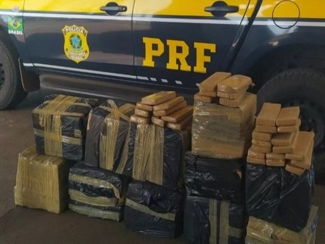 Polcia Rodoviria Federal apreende 252 Kg de maconha em Maracaju