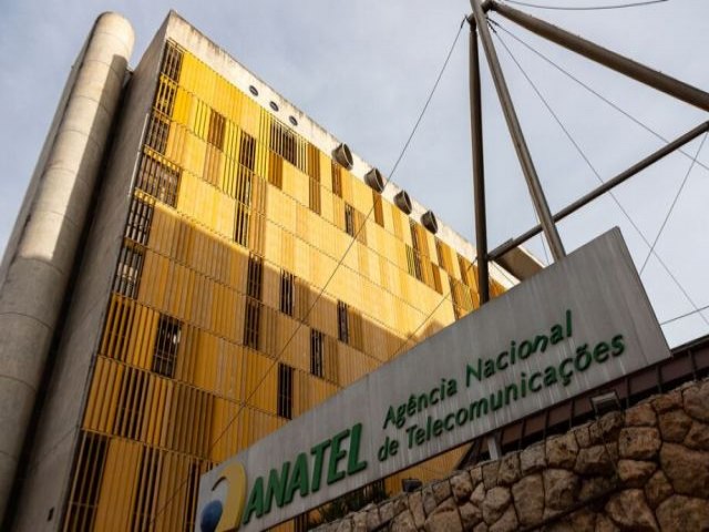 Anatel ordena bloqueio de 5 milhes de aparelhos piratas de TV a cabo