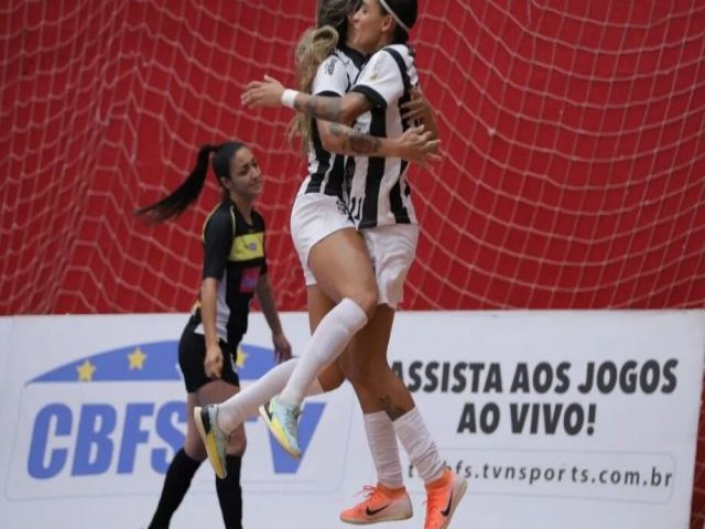 DEC/Operrio goleia o Praia Clube e segue vivo na Taa Brasil de Futsal