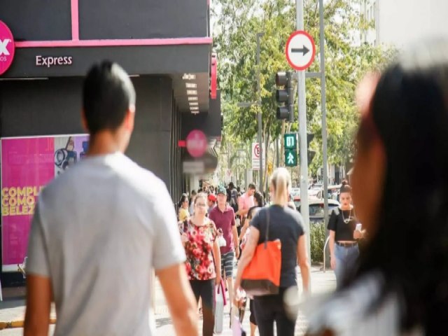 Mercado de trabalho de MS tem 100 mil homens a mais e com remunerao superior s mulheres