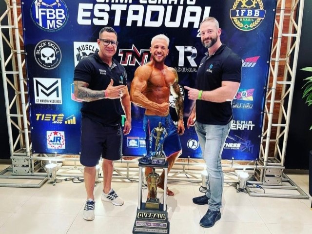 Atleta maracajuense  campeo overall em Campeonato Estadual de fisiculturismo