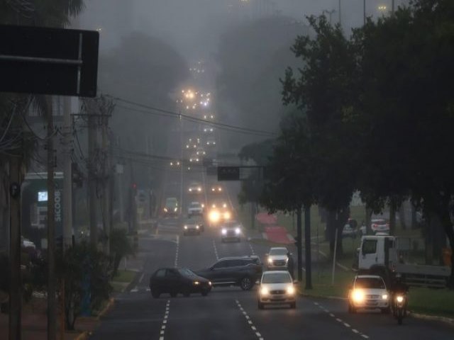 Avano de frente fria causa tempo instvel em MS nesta tera-feira; Maracaju pode ter 12 mm de chuva