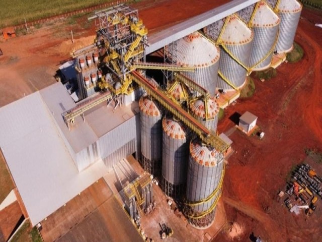 Coamo inaugura 4 silos para armazenagem de soja e milho na regio de Maracaju