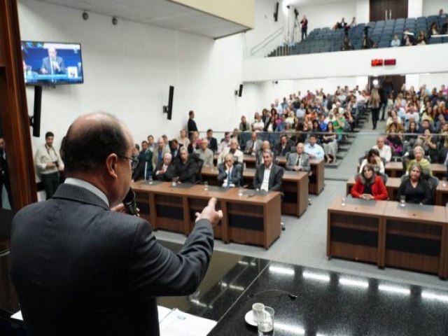 Importncia de pesquisadores para desenvolvimento da agropecuria de MS  ressaltada nos 50 anos da Embrapa