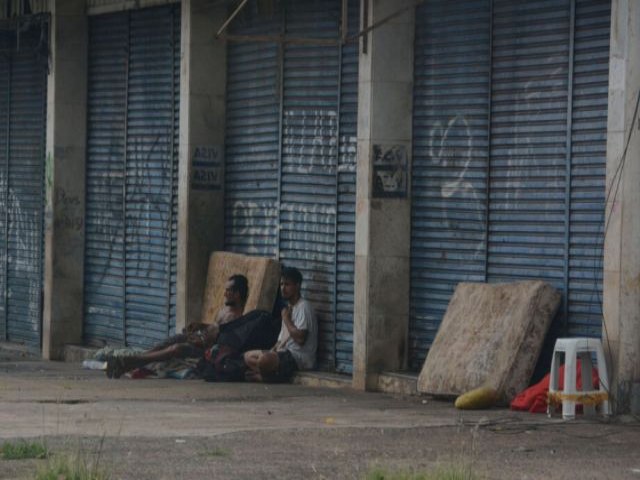 Governo Federal prepara plano para populao em situao de rua