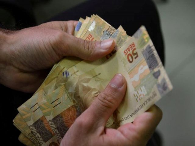 Receita paga R$ 109 milhes de restituio do Imposto de Renda em MS nesta segunda