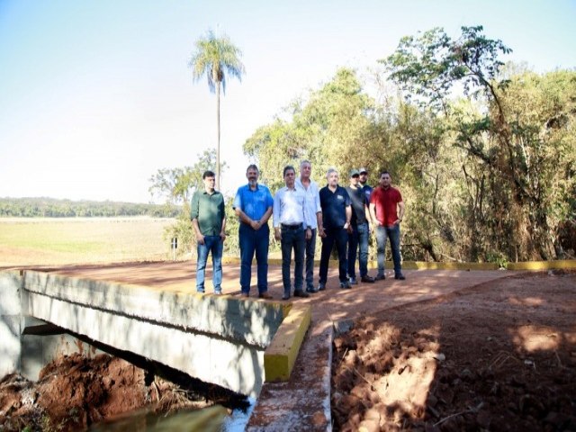 Prefeitura de Maracaju entrega mais uma ponte de concreto na Zona Rural