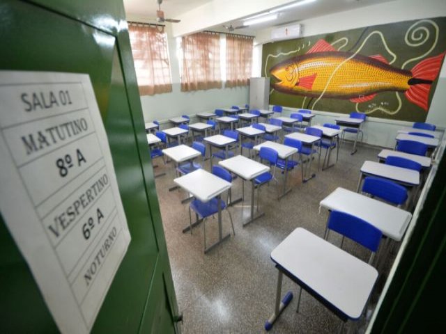 Governo quer curso de gesto como pr-requisito para candidatos a eleio de dirigente escolar