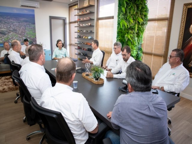 Em reunio com o prefeito, Cooperativa Chortitzer conhece potencialidades de Maracaju